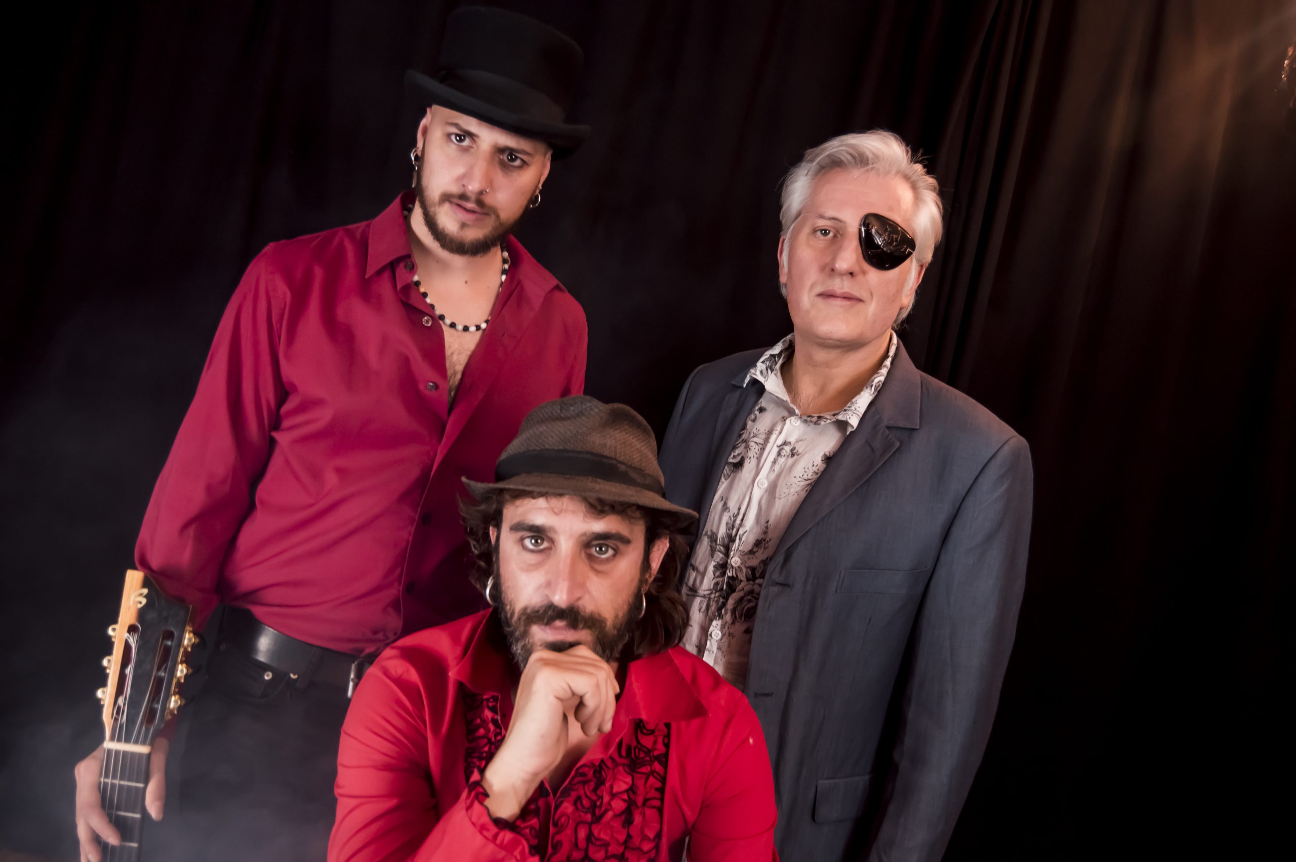 Còpia de Piratas rumbversions trio Tito 1